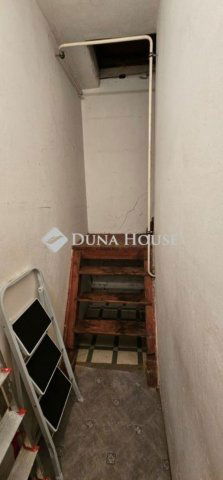 Eladó családi ház, Tápiószecsőn 74.9 M Ft, 5 szobás