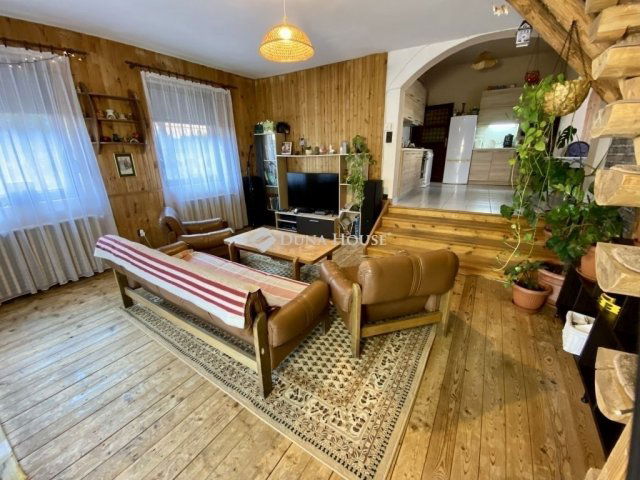 Eladó családi ház, Budapesten, XVIII. kerületben 158.9 M Ft