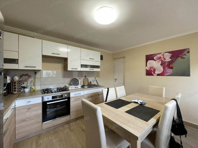 Eladó családi ház, Rohodon 19.9 M Ft, 2 szobás