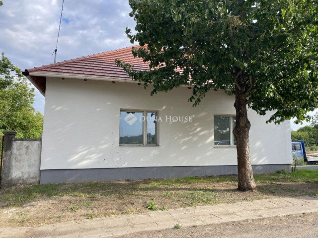 Eladó családi ház, Galgagyörkön 69.9 M Ft, 3 szobás