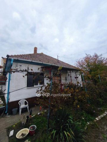 Eladó családi ház, Kazincbarcikán 34.9 M Ft, 3 szobás