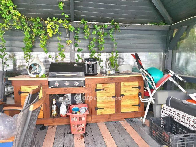 Eladó családi ház, Érden 129 M Ft, 4+1 szobás