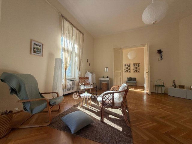 Eladó téglalakás, Budapesten, VIII. kerületben 112 M Ft