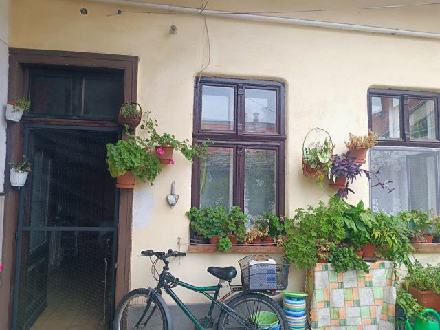 Eladó családi ház, Budapesten, XX. kerületben, Bem utcában