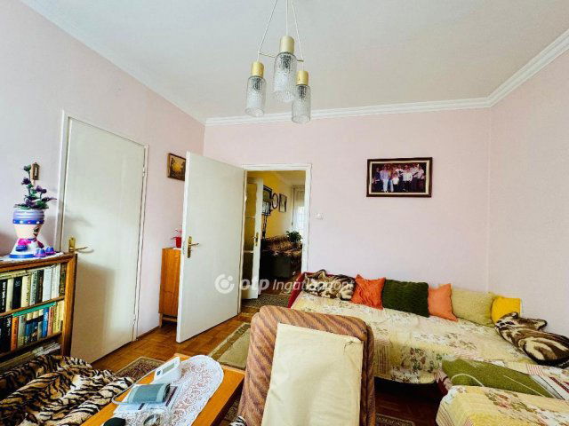 Eladó téglalakás, Debrecenben 64.9 M Ft, 2 szobás