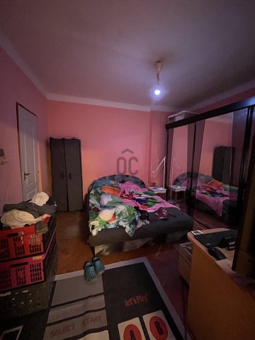 Eladó téglalakás, Pécsett 24.9 M Ft, 3 szobás