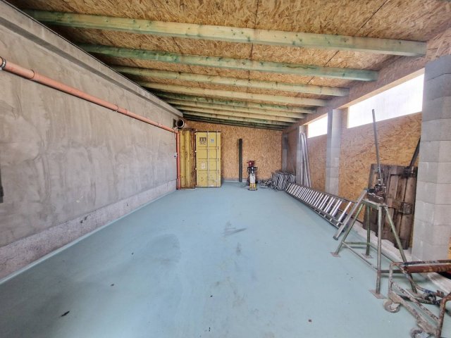 Eladó ipari ingatlan, Budapesten, XXI. kerületben 249 M Ft