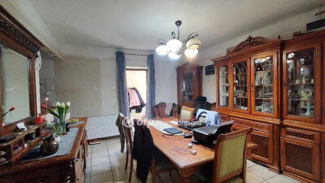 Eladó családi ház, Túrkevén 16.8 M Ft, 3 szobás