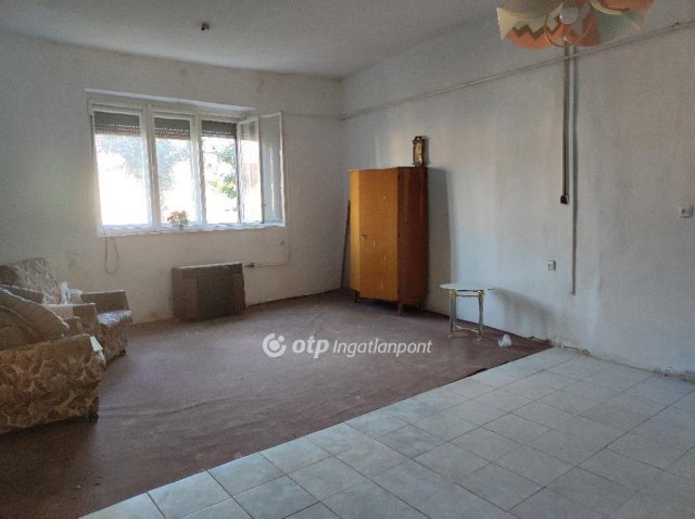 Eladó családi ház, Hódmezővásárhelyen 16.9 M Ft, 3+1 szobás