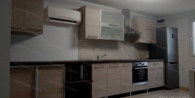 Eladó családi ház, Szolnokon 25.9 M Ft, 1+1 szobás