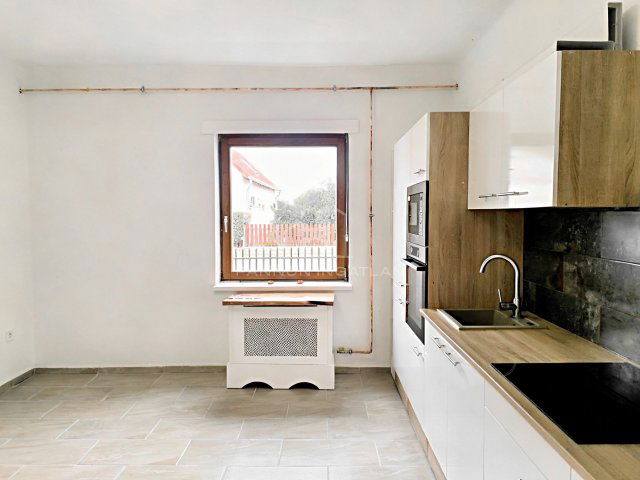 Kiadó családi ház, albérlet, Vilonyán 220 E Ft / hó, 3 szobás