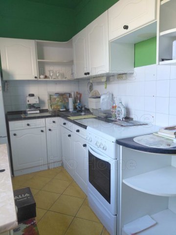 Eladó panellakás, Tatabányán 43.26 M Ft, 2 szobás