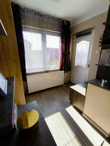 Eladó családi ház, Nagykozáron 105.9 M Ft, 4 szobás