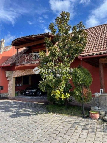 Eladó családi ház, Kiskőrösön 189 M Ft, 4 szobás