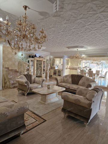 Eladó családi ház, Szolnokon 245 M Ft / költözzbe.hu