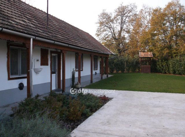 Eladó családi ház, Gyöngyöstarjánon 44.9 M Ft, 2 szobás