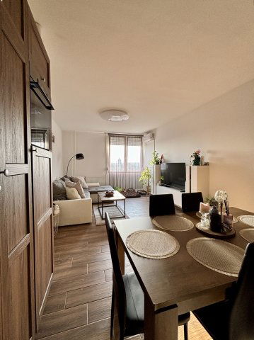 Eladó téglalakás, Szombathelyen 49.9 M Ft, 2 szobás