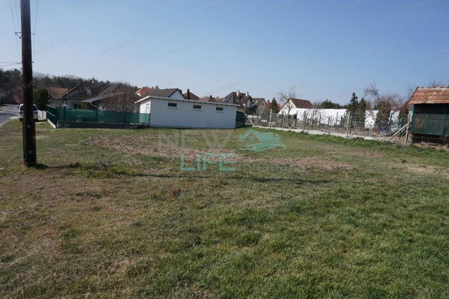 Eladó telek, Győrött 12 M Ft / költözzbe.hu