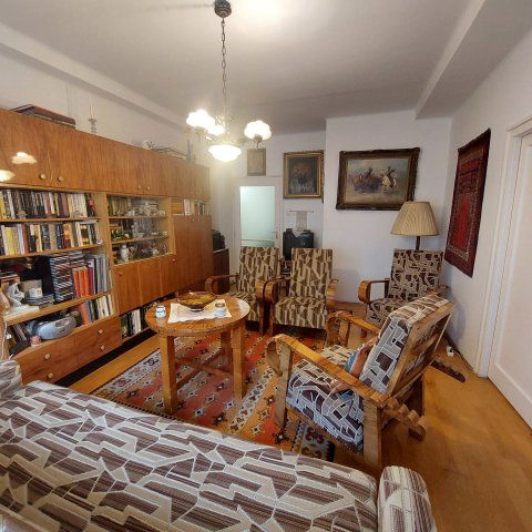 Eladó téglalakás, Pécsett 51.9 M Ft, 2 szobás