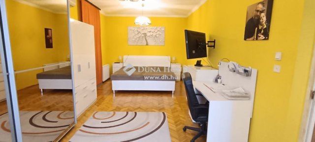 Eladó családi ház, Budaörsön 369 M Ft, 6 szobás