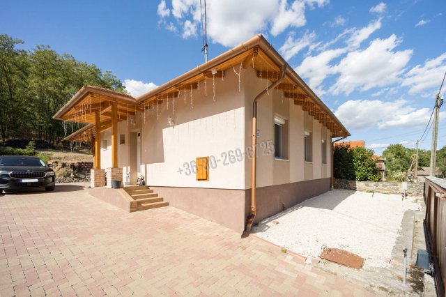 Eladó családi ház, Csesztvén 74.9 M Ft, 3 szobás