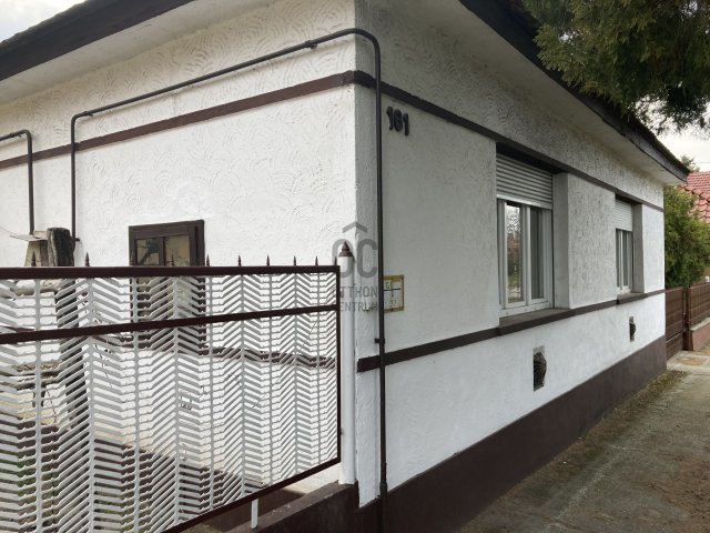 Eladó családi ház, Kerekegyházán 43 M Ft, 2 szobás