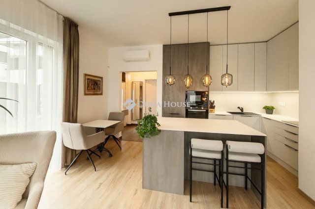 Eladó téglalakás, Törökbálinton 184.9 M Ft, 4 szobás