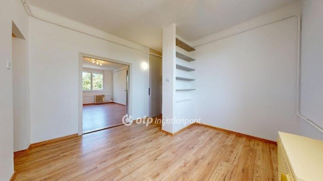 Eladó téglalakás, Miskolcon 46 M Ft, 3 szobás