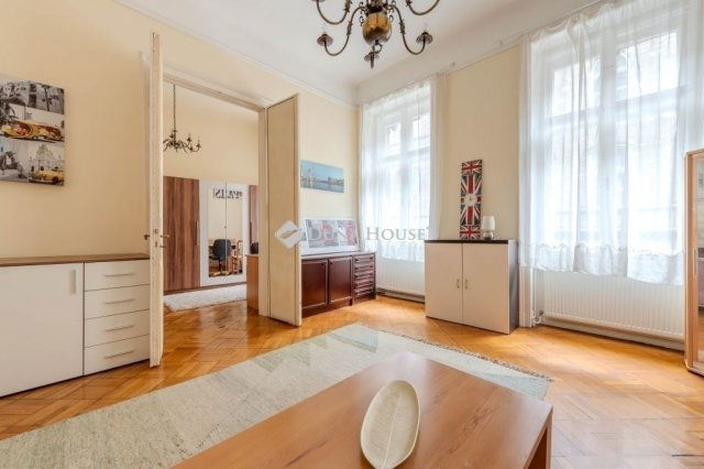 Eladó téglalakás, Budapesten, VIII. kerületben 139 M Ft