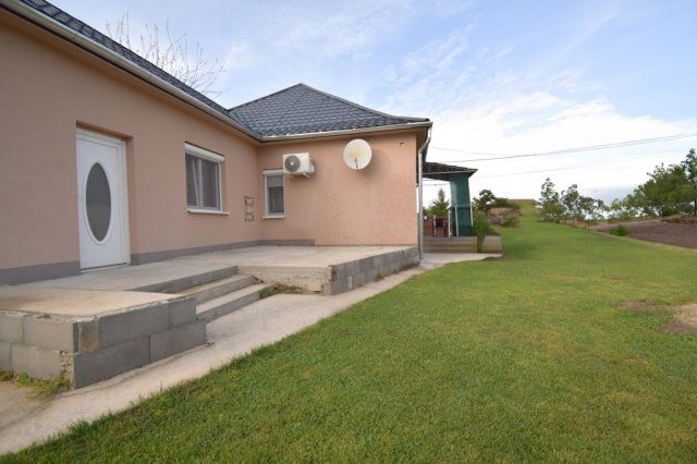 Eladó családi ház, Létavértesen 46 M Ft, 4 szobás