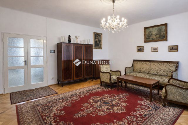 Eladó téglalakás, XIV. kerületben, Szuglói körvasút soron