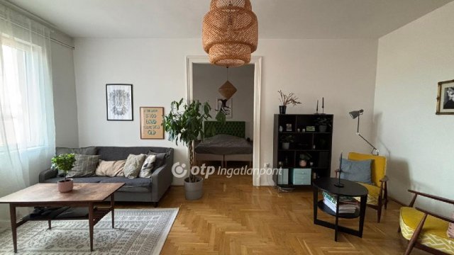 Eladó téglalakás, Budapesten, VIII. kerületben 144 M Ft