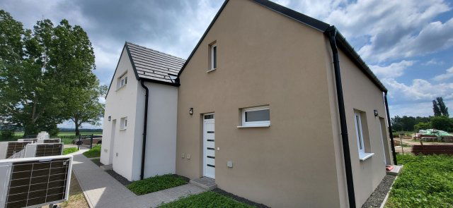 Eladó sorház, Vácon 75.9 M Ft, 3 szobás / költözzbe.hu