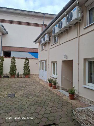 Eladó hotel, Egerben 299 M Ft, 8+2 szobás / költözzbe.hu