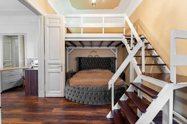 Eladó téglalakás, Budapesten, VII. kerületben 95 M Ft, 3 szobás