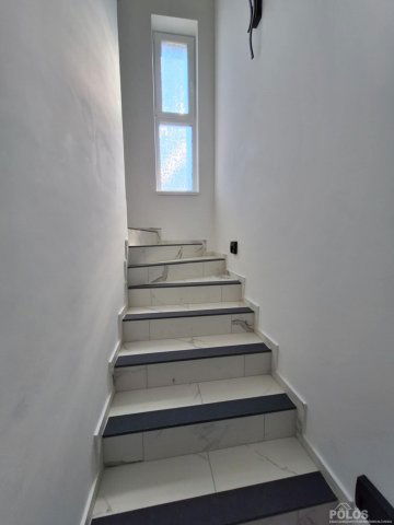 Kiadó téglalakás, albérlet, Sopronban 324 E Ft / hó, 3 szobás