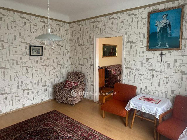 Eladó családi ház, Érden 79.9 M Ft, 2 szobás