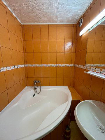 Kiadó téglalakás, albérlet, Miskolcon 120 E Ft / hó, 2 szobás