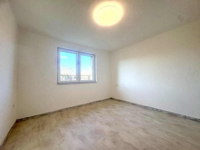 Eladó családi ház, Kiskunfélegyházán 32.85 M Ft, 1+1 szobás