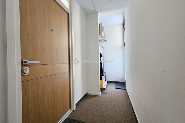 Eladó téglalakás, Budapesten, I. kerületben 119.9 M Ft, 1 szobás