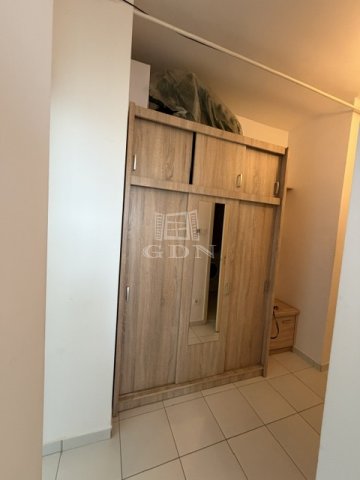 Kiadó téglalakás, albérlet, Szegeden 250 E Ft / hó, 2 szobás