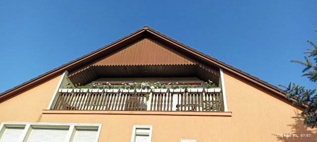 Eladó családi ház, Székesfehérvárott, Zsolnai úton 157.9 M Ft