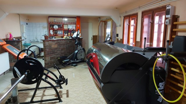 Eladó családi ház, Csorváson 59.999 M Ft, 4 szobás