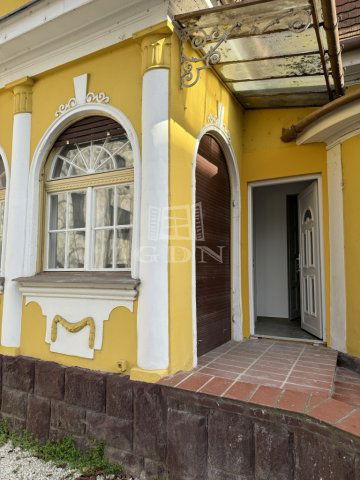 Eladó családi ház, Siófokon 172 M Ft, 5 szobás