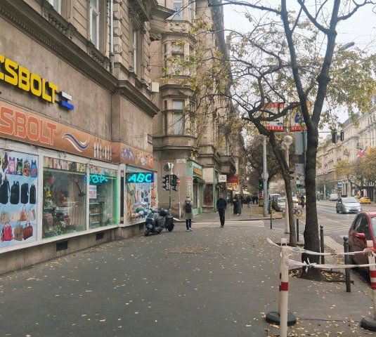 Kiadó üzlethelyiség, VII. kerületben, Erzsébet körúton