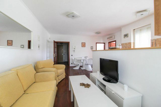 Eladó téglalakás, Debrecenben 95.9 M Ft, 3 szobás