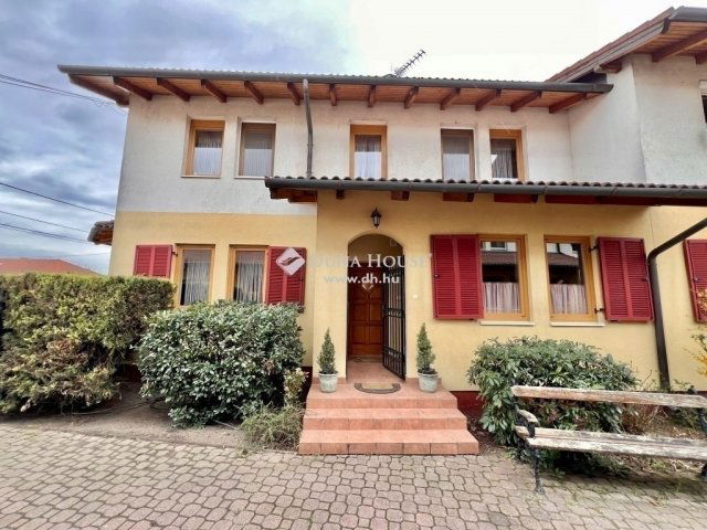 Eladó sorház, Halásztelken 105 M Ft, 4 szobás