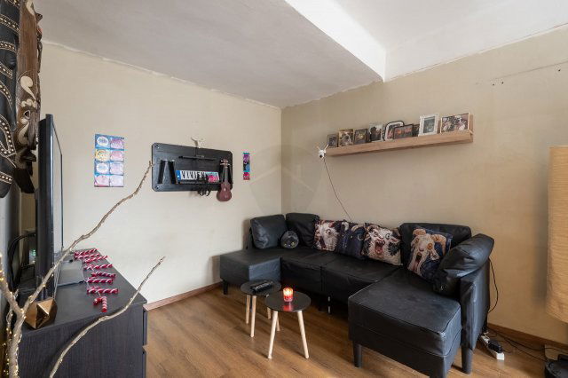 Eladó téglalakás, Tatabányán 32.5 M Ft, 1+1 szobás