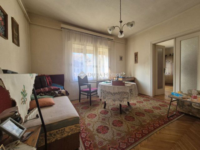 Eladó családi ház, Zamárdiban 59.8 M Ft, 3 szobás