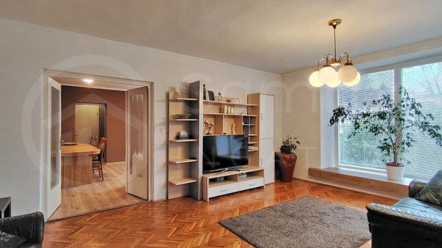 Eladó családi ház, Miskolcon 79.9 M Ft, 8 szobás